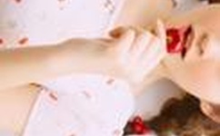 久久丫忘忧草产品